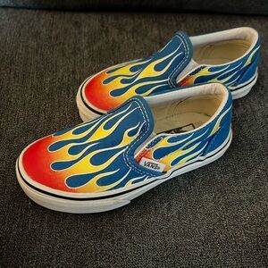 Flame low top Vans - size 10c